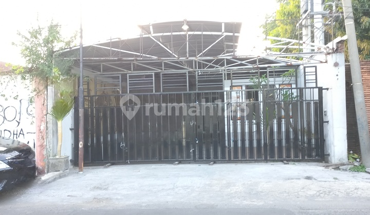 For Sale Commercial House On Nias Street