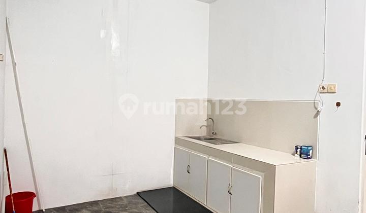 For Sale Fast House in Semanggi Tourism 2