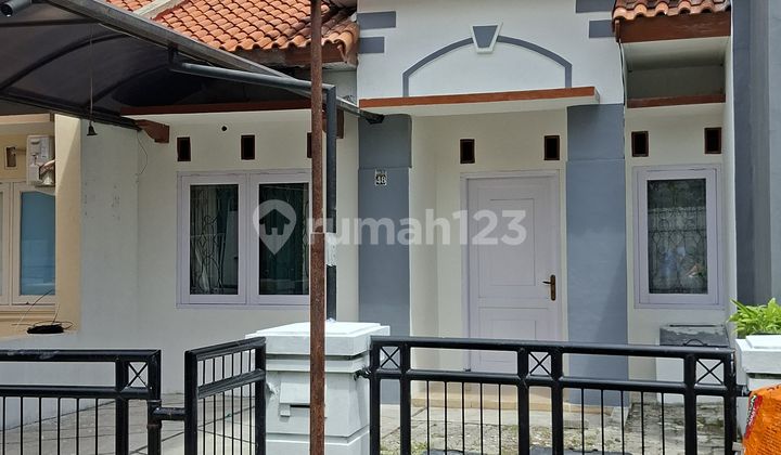 Dijual/Disewakan Rumah Siap Huni di Medokan Asri Utara