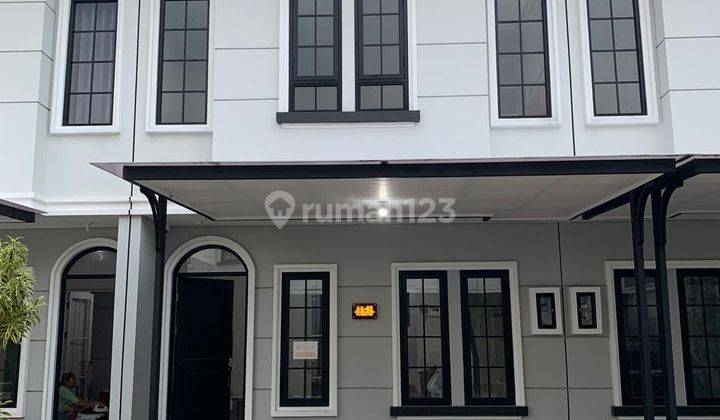 Dijual / Disewakan Rumah Siap Huni Di Mansion Nine, Lakarsantri  1