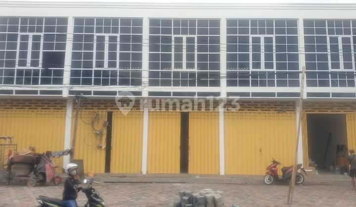 For Sale, New Shophouse in Banyu Urip 1