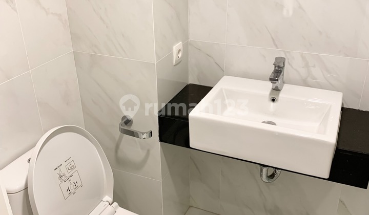 Dijual Cepat Apartemen Vertu, Ciputra World  2