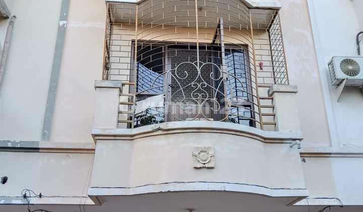 Dijual Cepat Ruko di Kawasan Pertokoan Center Point, Kenjeran Dijual Cepat Ruko di Kawasan Pertokoan Center Point, Kenjeran