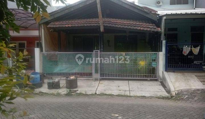 Dijual Rumah Hitung Tanah, Row 2 Mobil Strategis, dekat Kelapa Gading 1