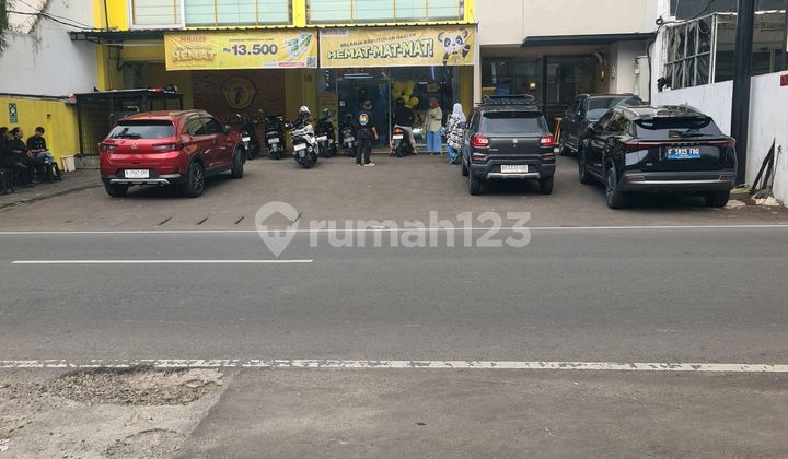 3-unit connected shophouse Strategically Located in Kemang 2