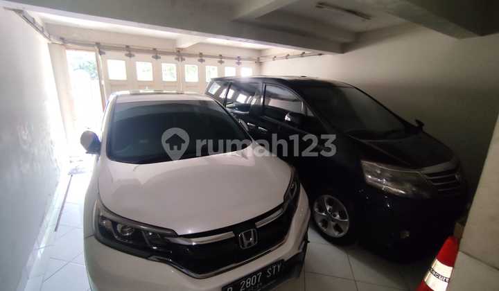 Rumah Dalam Kompek Mewah Di Jaksel 2