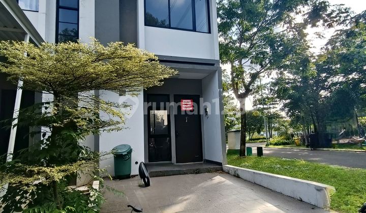 Dijual Rumah Hook Murah Bangett di Puri 1