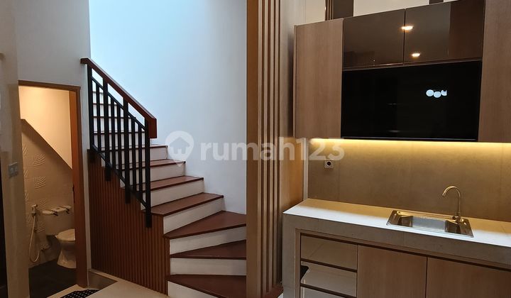 Ready Langsung Huni 3 Lantai Dimeruya 2