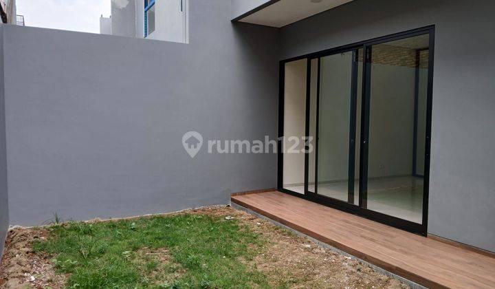 Dijual Rumah 2 Lantai Murah Di Jakarta Barat  2