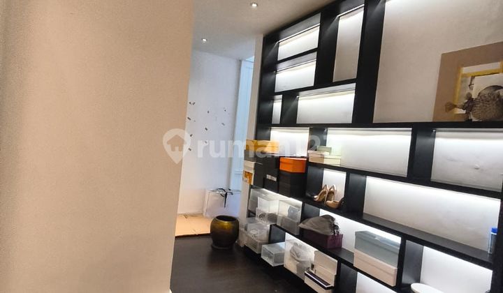 Jual Cepat Rumah Mewah Semi Furnished 2 1/4 Lantai Sunter Den 2