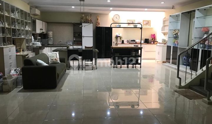 RUMAH BAGUS GADING KIRANA JARANG ADA RUMAH BAGUS GADING KIRANA JARANG ADA