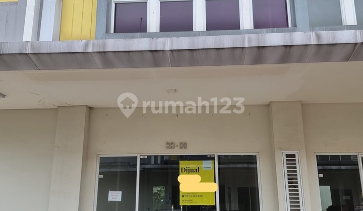 Quick Sale Loss Sale 2-Story Shop House in Front of Factory Outlet, Summarecon Karawang