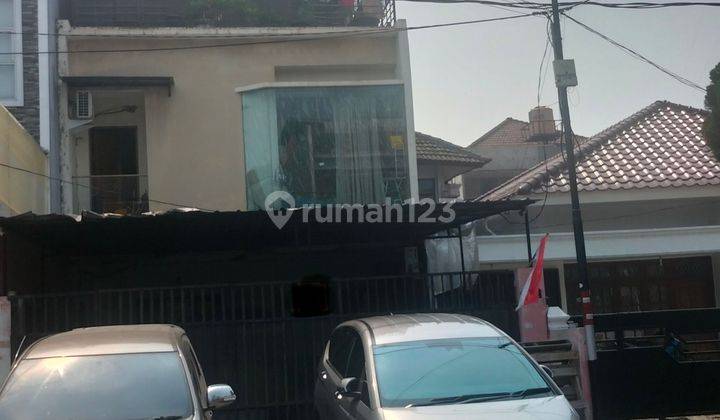 Jual Rumah Sunter 3 Lantai  Luas Strategis Bisa Utk Jualan 1