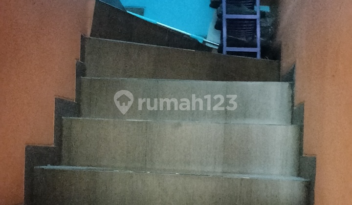 Jual Cepat Rumah 3 1/2 Lantai Komplek Cengkareng 2