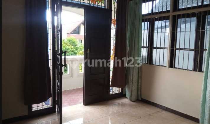 Jual Cepat Rumah Tua 2 Lantai Pik Indomobil Lil