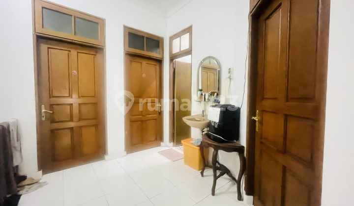 Rumah Terawat di Senopati Jakarta Selatan 2