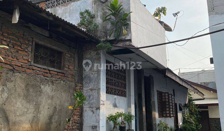 Kost di Jl Otista 1A, Kampung Melayu Jakarta Timur 1