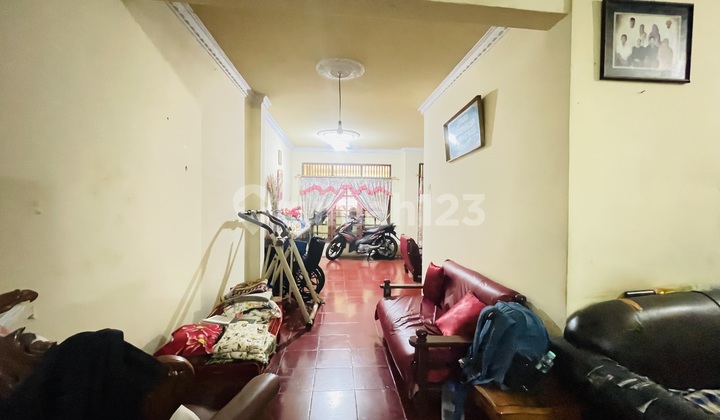 Rumah, 2 Lantai, Benhil, Bebas Banjir