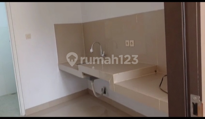 Ready-to-Occupy House Binatara West Bekasi 2