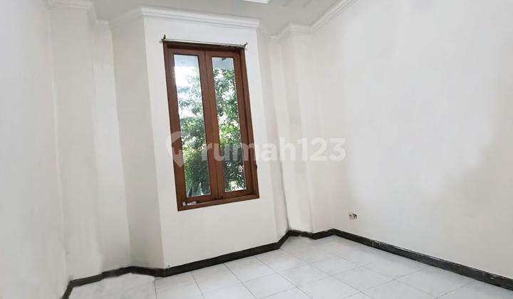 Cheapest 2 Floors Furnished Well-Maintained Dharmahusada Regency 2