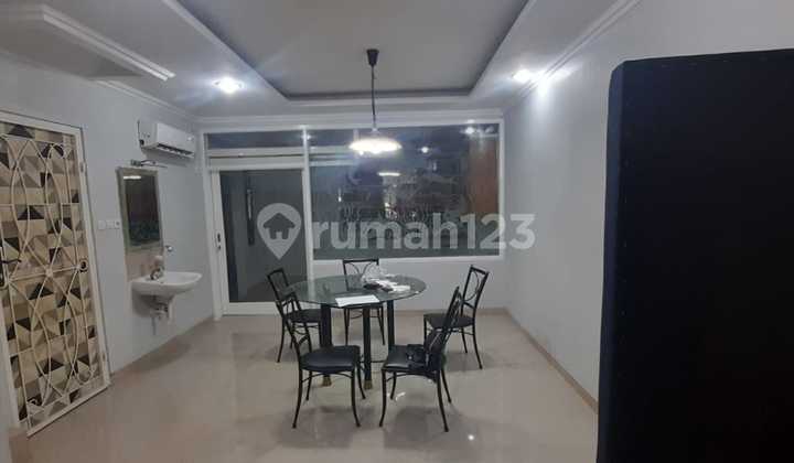 Disewakan Rumah Taman Palem Lestari 2