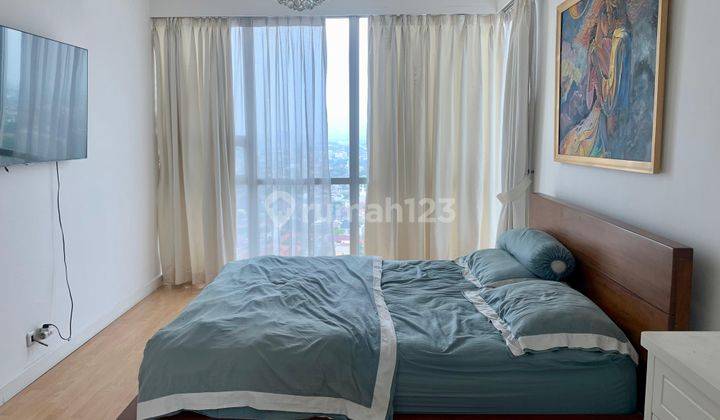 Apartment Kemang Village 2 BR Infinity Tower For Sale 2