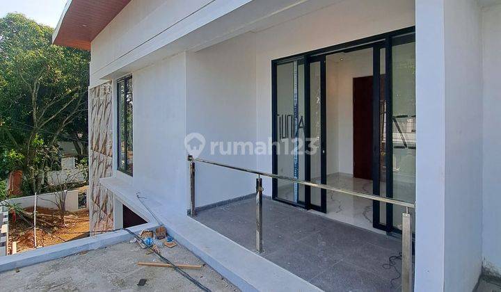 Dijual Rumah Berkonsep Minimalis Modern Sektor 9 Bintaro 2