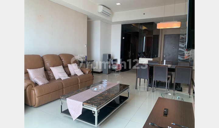 Kemang Village 3-Bedroom Apartment at Empire Tower For Rent 2