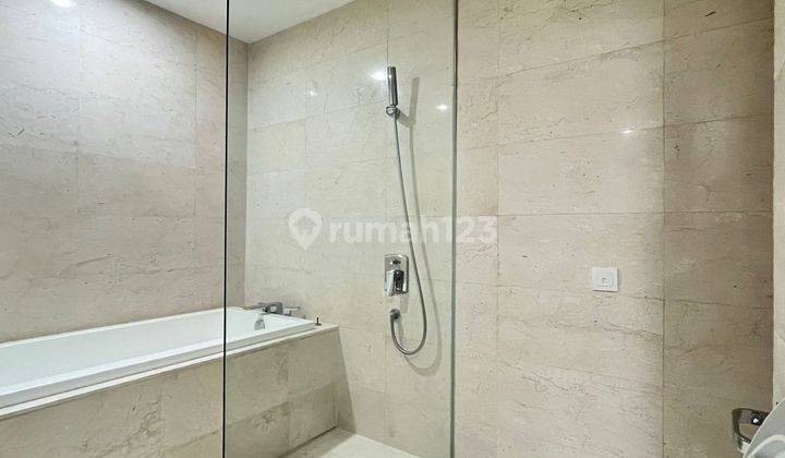 kamar mandi apartment ciputra world 2 jakarta