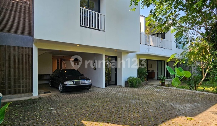 House For Sale Industrial Minimalis Design Cinere