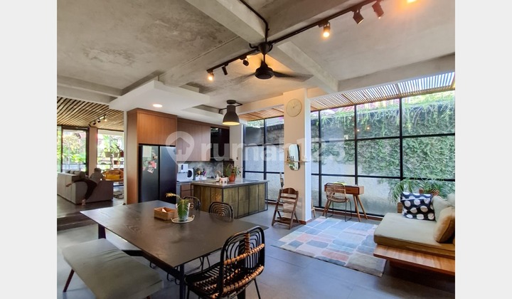 House For Sale Modern Tropical In Cirendeu