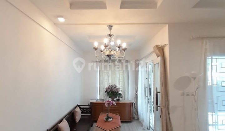 Rumah Nyaman 2 Lantai Lokasi Strategis Sektor 2 Bintaro 2