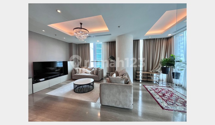 Apartment Kemang Village 3 BR Bloomington Tower For Rent
