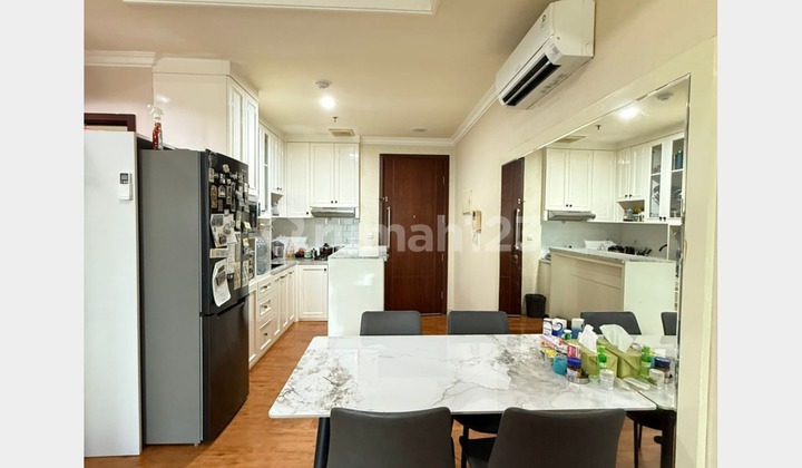 Kuningan City Denpasar Residence 2 BR Apartment for Rent 2