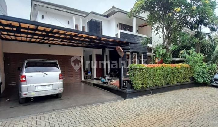 Private Townhouse For Sale in Bintaro Sector 7