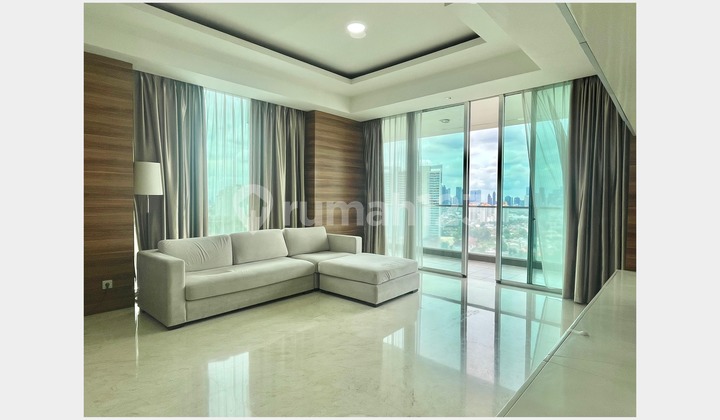 Kemang Village 3 Bedroom Apartment in Ritz Tower for Rent 2