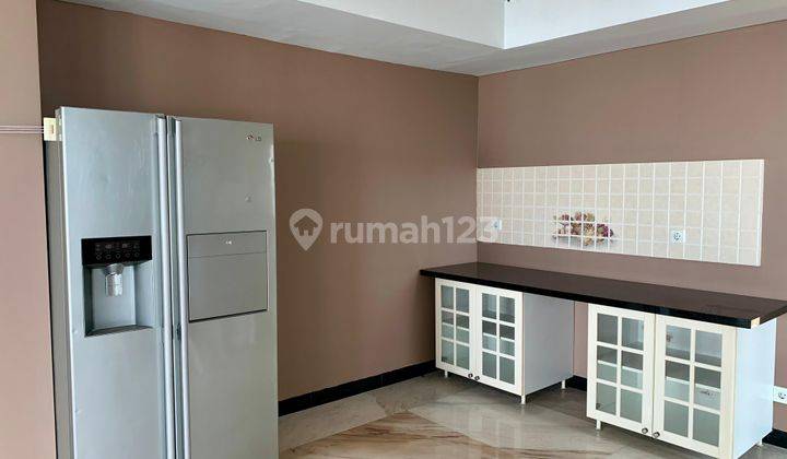 Apartment Kemang Village 3 BR Infinity Tower For Rent 2