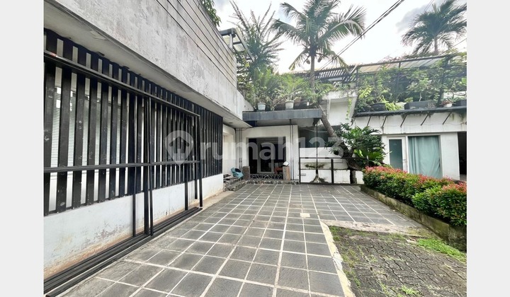 For Sale Land-Calculated House in Premium Area, East Kemang 2