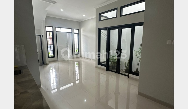 Di jual Rumah Baru di Megapolitan Cinere 2