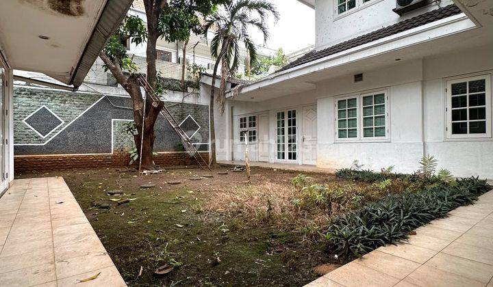 Classic House For Rent, Sale At Menteng Jakarta Pusat 2