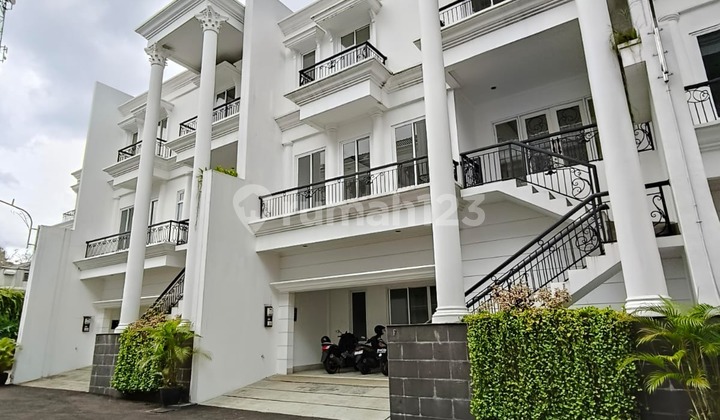 Dijual Rumah Mewah Ready Stok 3 unit di Lebak bulus Dijual Rumah Mewah Ready Stok 3 unit di Lebak bulus