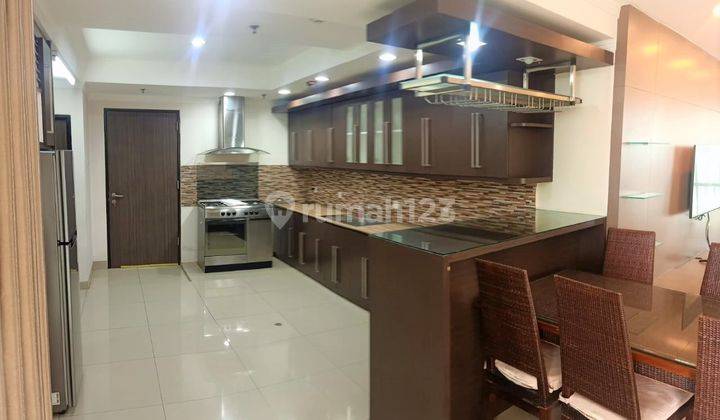 Apartment Kemang Village 3 BR Infinity Tower For Rent 2