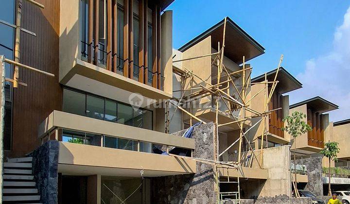 Private Townhouse Modern Industrial Minimalis Kemang For Sale 1