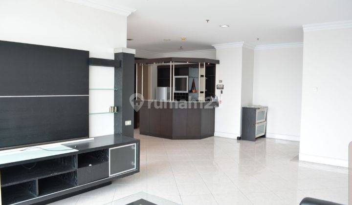 Disewakan Apartemen Grand ITC Permata Hijau 3BR 1