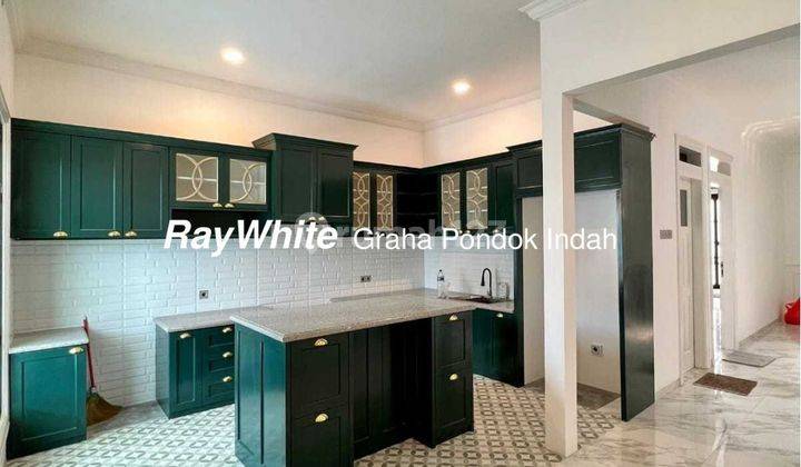 Full furnished di Pondok Indah 2