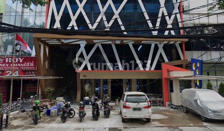 For Sale 7-Storey Commercial Space in Kebayoran Baru Ready to Occupy