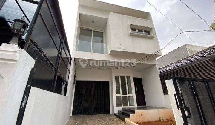 Rumah Dengan Harga MINIMALIS Di Pondok Indah 1