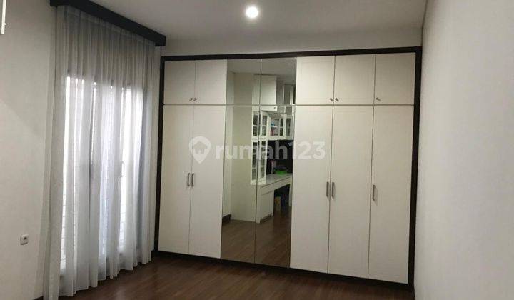 Dijual Rumah Semi Furnished Shm Di Bintaro 2