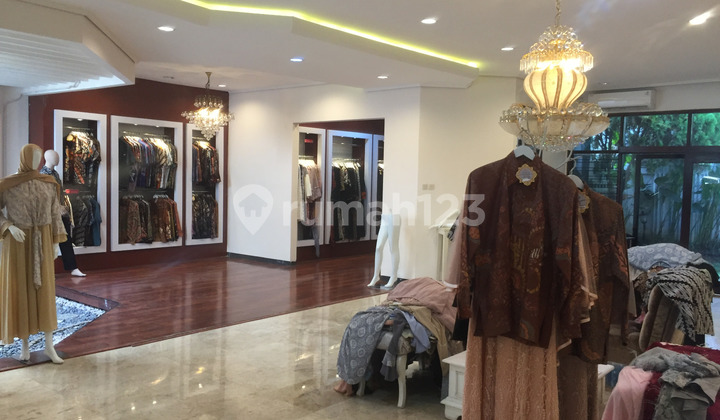 For Rent 1-Story House LT 680M2 LB 380M2 in Commercial Area Cipete South Jakarta Suitable for Restaurant Clinic Boutique and Other Commercial Businesses For Rent 1-Story House LT 680M2 LB 380M2 in Commercial Area Cipete South Jakarta Suitable for Restaurant Clinic Boutique and Other Commercial Businesses
