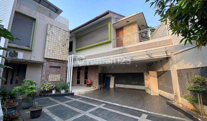 Rumah Jual 2 Lantai Strategis di Jl. Kebagusan Raya, Town House, Hadap Selatan 1